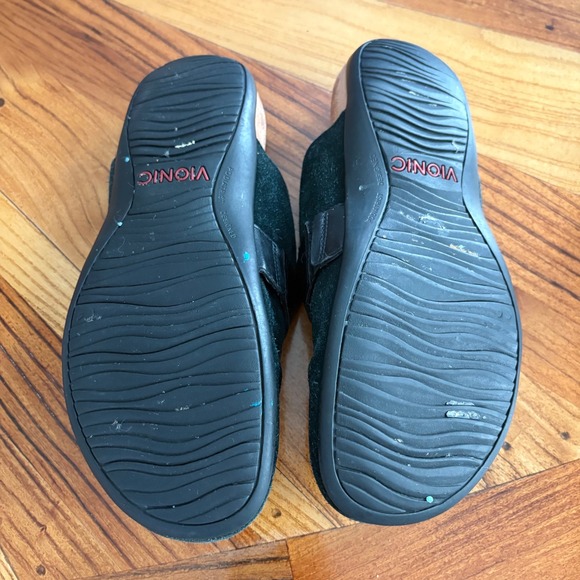 Vionic Maude Green Suede Mules Slides Slip On Loafer Women Size 8 Comfort Shoes - Picture 3 of 4